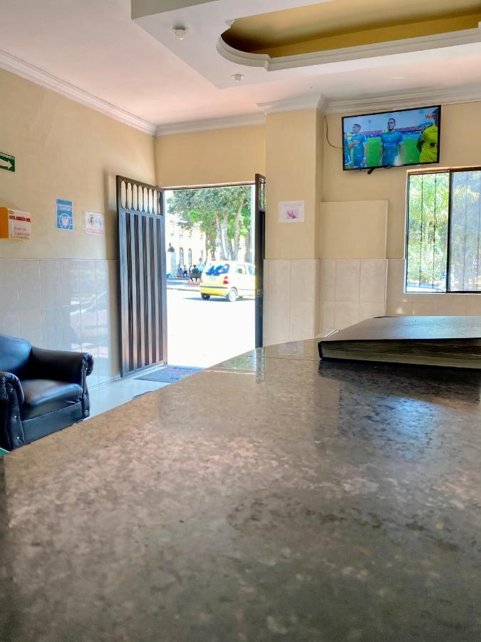 Hotel Mansion Real Μπουκαραμάνγκα Εξωτερικό φωτογραφία